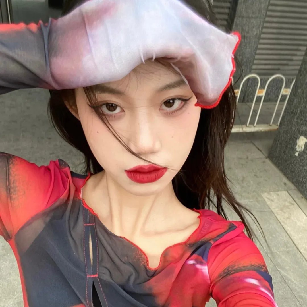 假面娇妻娇妻的谎言